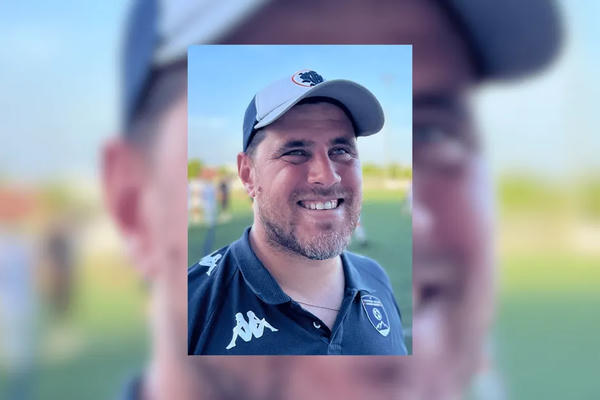 L'entraîneur adjoint du HAC, Bryan Bergougnoux, est mort à 43 ans : les supporters regrettent un homme "respecté" et "passionné"