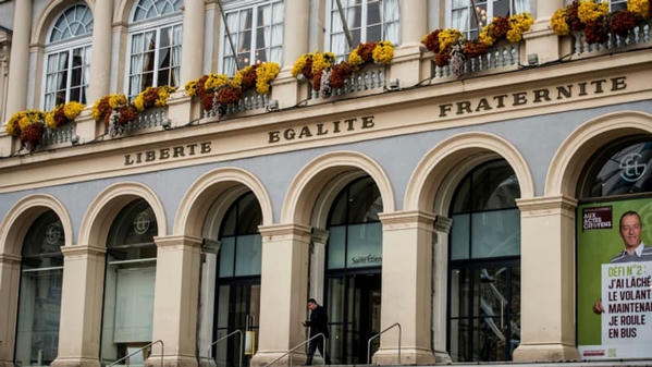 Résultats des municipales 2026 à Saint-Étienne: la ville bascule à gauche avec l'élection du socialiste Régis Juanico